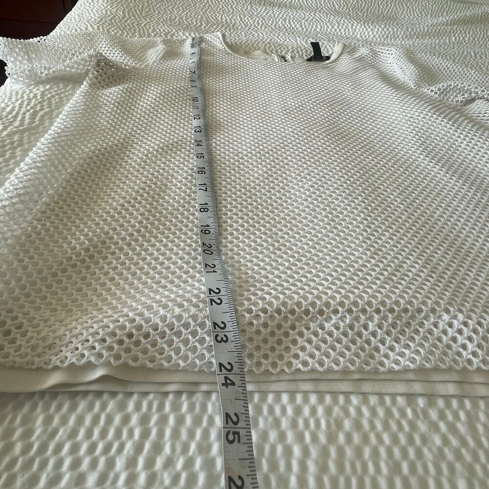 Banana Republic White Mesh Knit Crew Neck Tee Shirt Top Women’s Size Large L - Picture 8 of 8